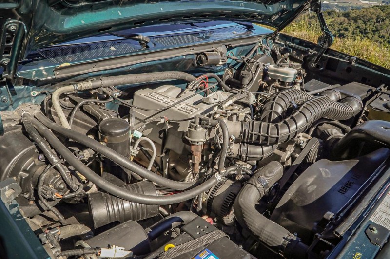 F-150 5.0 XLT SUPERCAB 4X4 V8 GASOLINA 2P MANUAL - 1994 - CAXIAS DO SUL