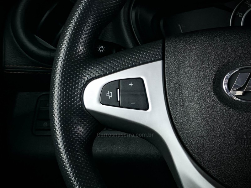 X60 1.8 16V GASOLINA 4P MANUAL - 2019 - PORTO ALEGRE