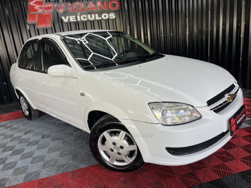 CLASSIC 1.0 MPFI LS 8V FLEX 4P MANUAL - 2013 - CAXIAS DO SUL