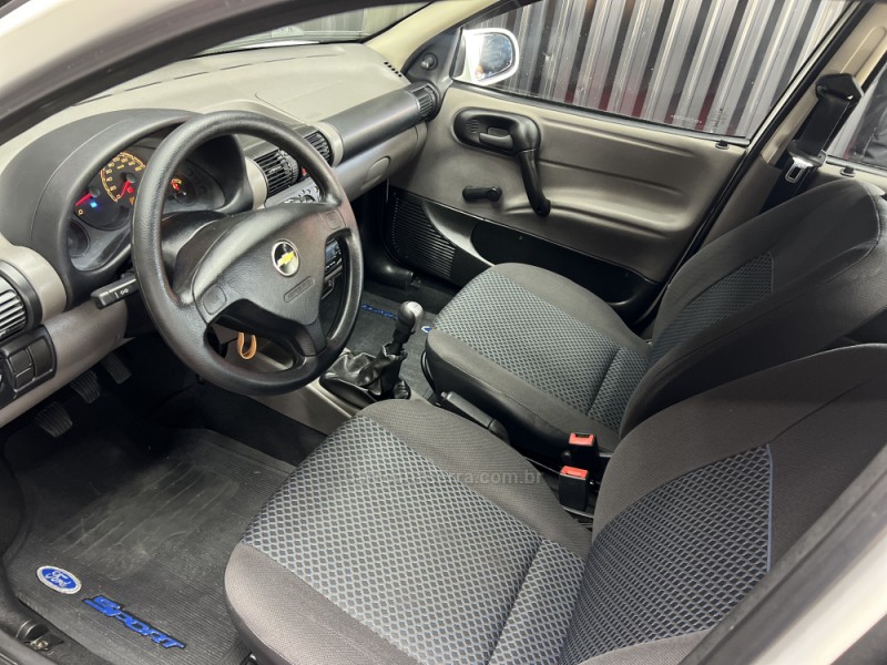 CLASSIC 1.0 MPFI LS 8V FLEX 4P MANUAL - 2013 - CAXIAS DO SUL