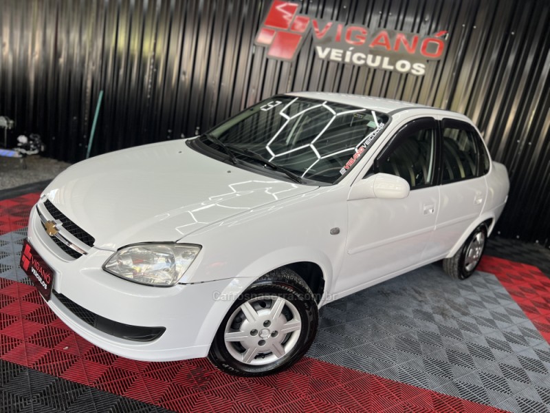CLASSIC 1.0 MPFI LS 8V FLEX 4P MANUAL - 2013 - CAXIAS DO SUL