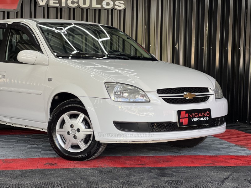 CLASSIC 1.0 MPFI LS 8V FLEX 4P MANUAL - 2013 - CAXIAS DO SUL