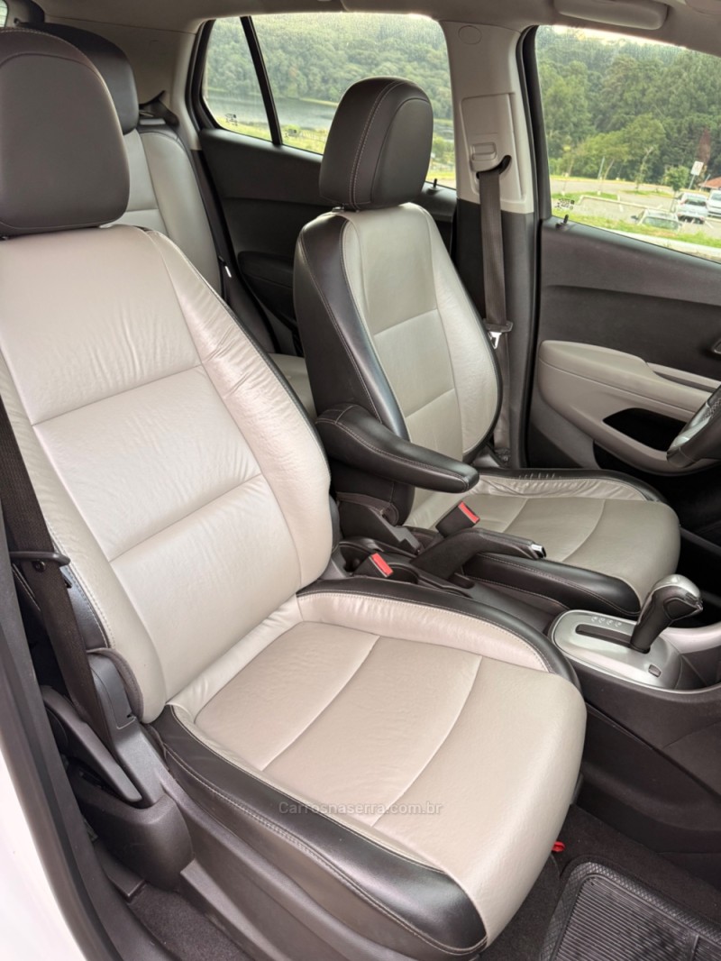 TRACKER 1.8 MPFI LTZ 4X2 16V FLEX 4P AUTOMÁTICO - 2014 - CAXIAS DO SUL