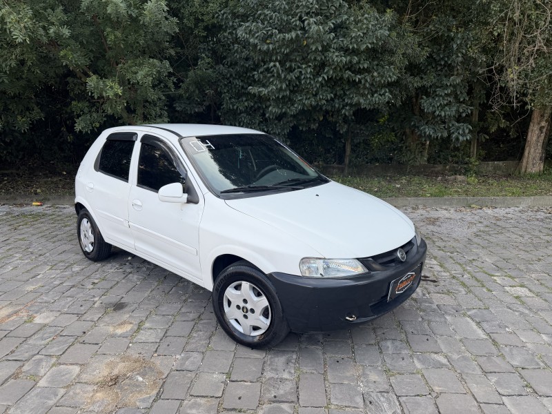 CELTA 1.4 MPFI LIFE 8V GASOLINA 4P MANUAL - 2004 - CAXIAS DO SUL