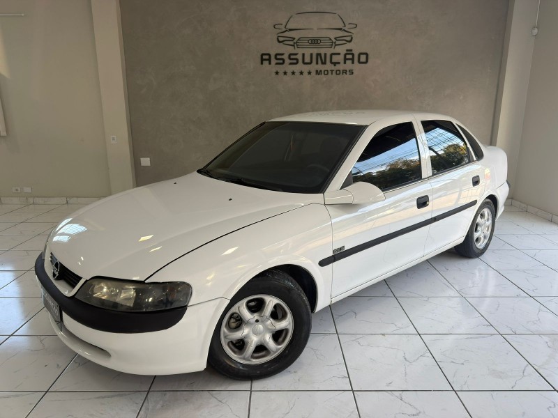 VECTRA 2.2 MPFI GLS 8V GASOLINA 4P MANUAL - 1999 - CAXIAS DO SUL