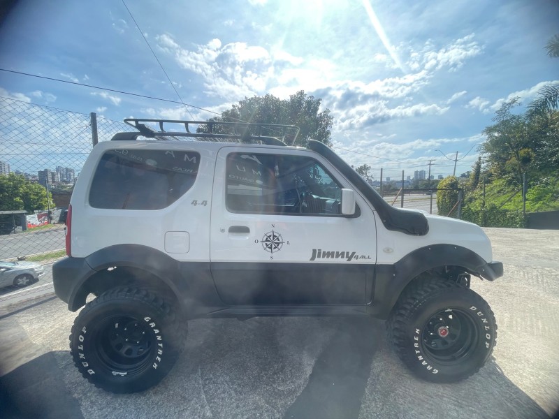 JIMNY 1.3 4ALL 4X4 16V GASOLINA 2P MANUAL - 2015 - CAXIAS DO SUL