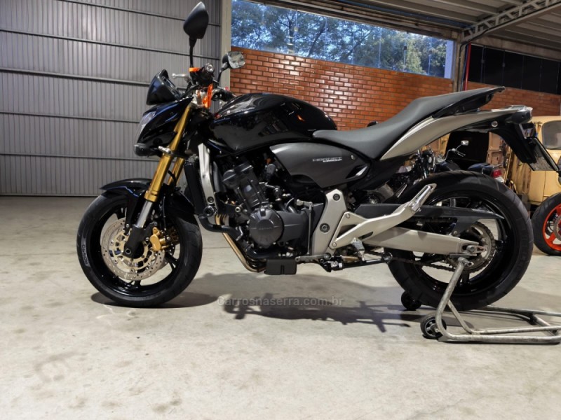 CBR 600F STANDARD - 2008 - CARLOS BARBOSA