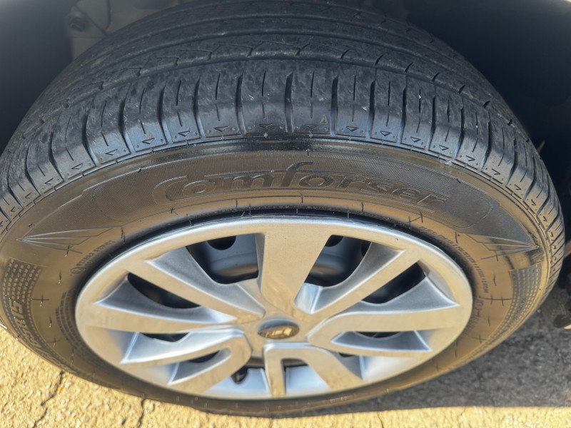 SANDERO 1.0 ZEN 12V FLEX 4P MANUAL - 2022 - DOIS IRMãOS