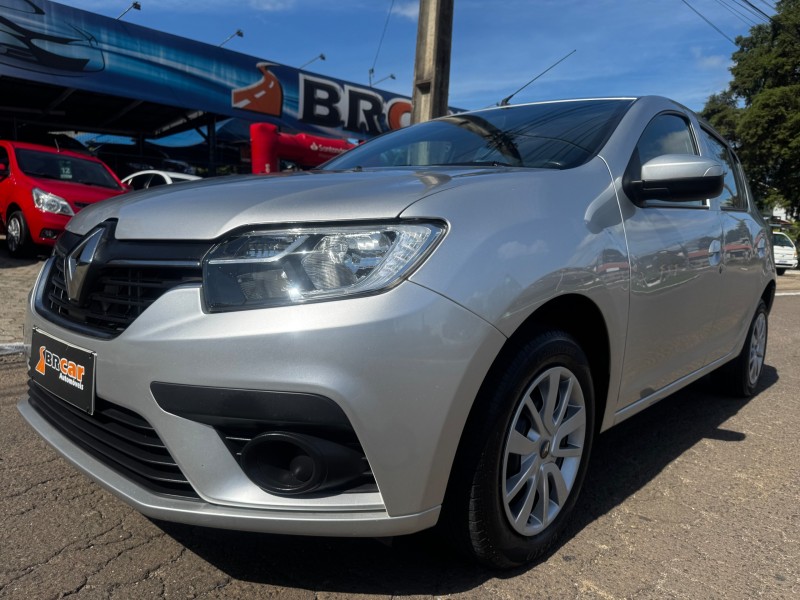 sandero 1.0 zen 12v flex 4p manual 2022 dois irmaos