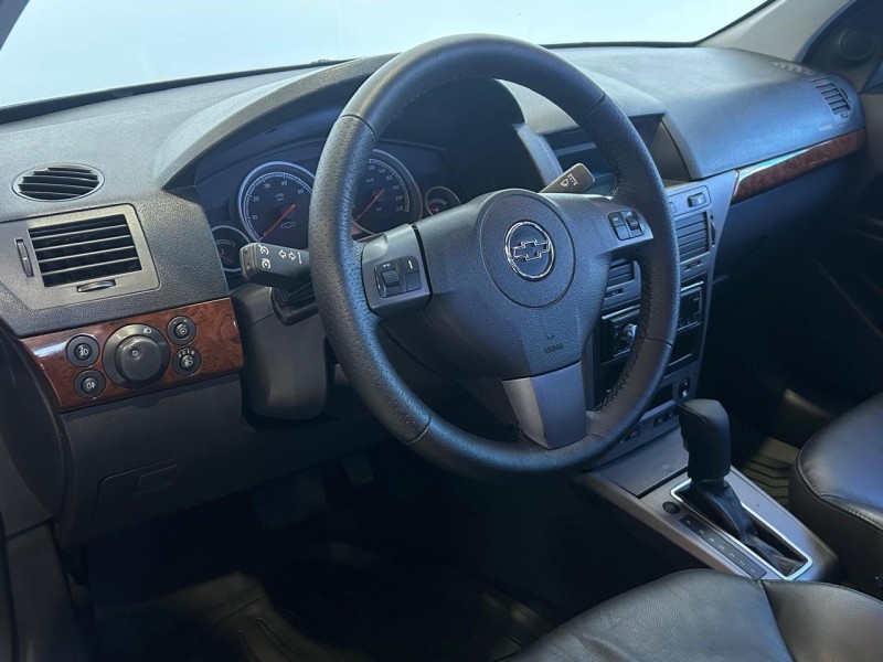 VECTRA 2.0 MPFI ELITE 8V FLEX 4P AUTOMÁTICO - 2009 - CAXIAS DO SUL