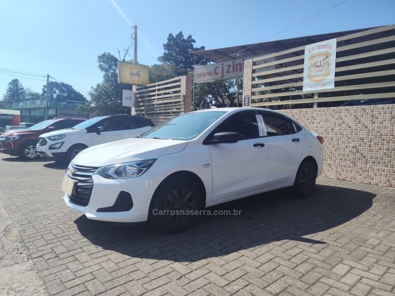 onix 1.0 plus 12v turbo 4p automatico 2023 canela