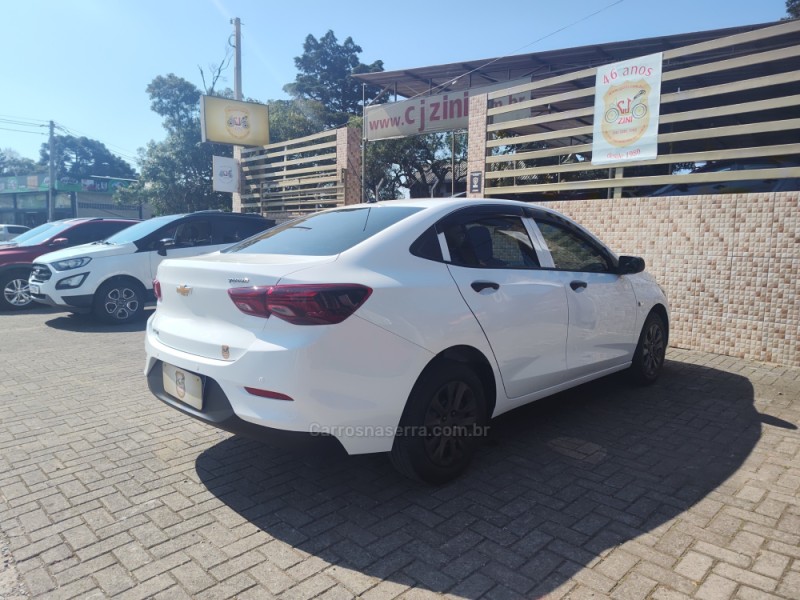 ONIX 1.0 PLUS 12V TURBO 4P AUTOMÁTICO - 2023 - CANELA