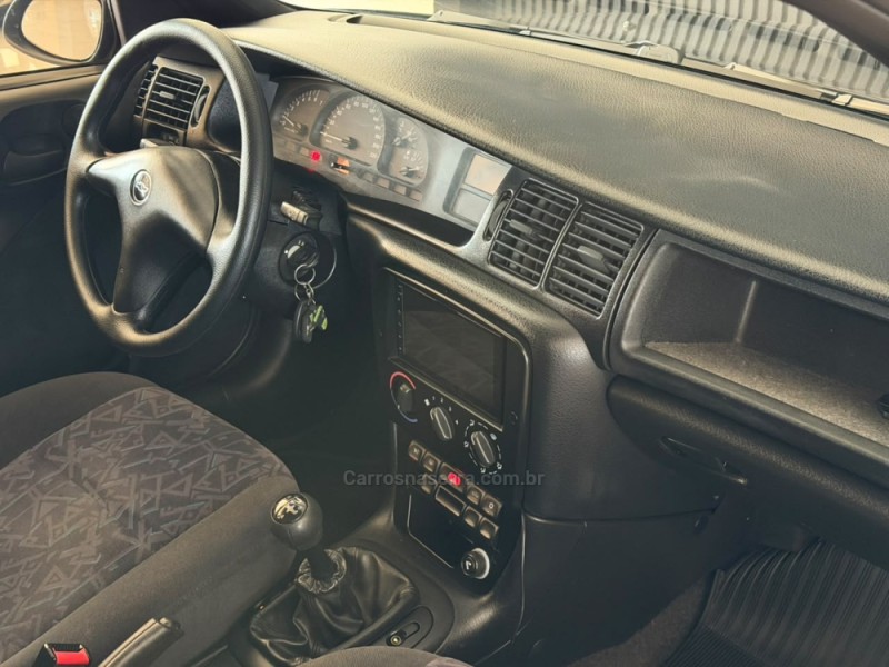 VECTRA 2.0 MPFI GLS 8V GASOLINA 4P MANUAL - 1997 - ESTâNCIA VELHA