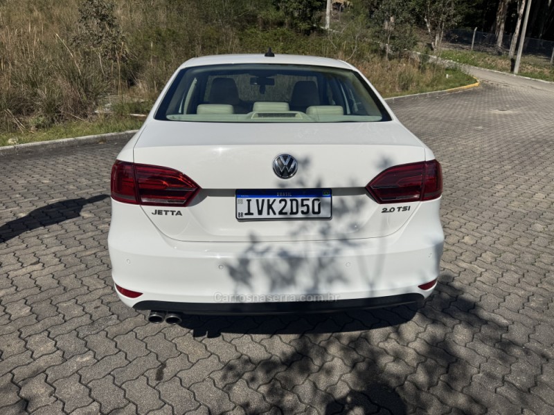 JETTA 2.0 TSI HIGHLINE 211CV GASOLINA 4P TIPTRONIC - 2013 - GARIBALDI