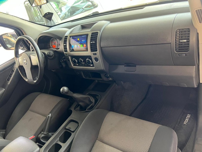 FRONTIER 2.5 SV ATTACK 4X2 CD TURBO ELETRONIC DIESEL 4P MANUAL - 2014 - CAXIAS DO SUL