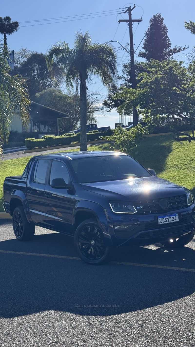 AMAROK 3.0 V6 EXTREME CD DIESEL 4X4 AT 4P AUTOMÁTICO - 2023 - FARROUPILHA