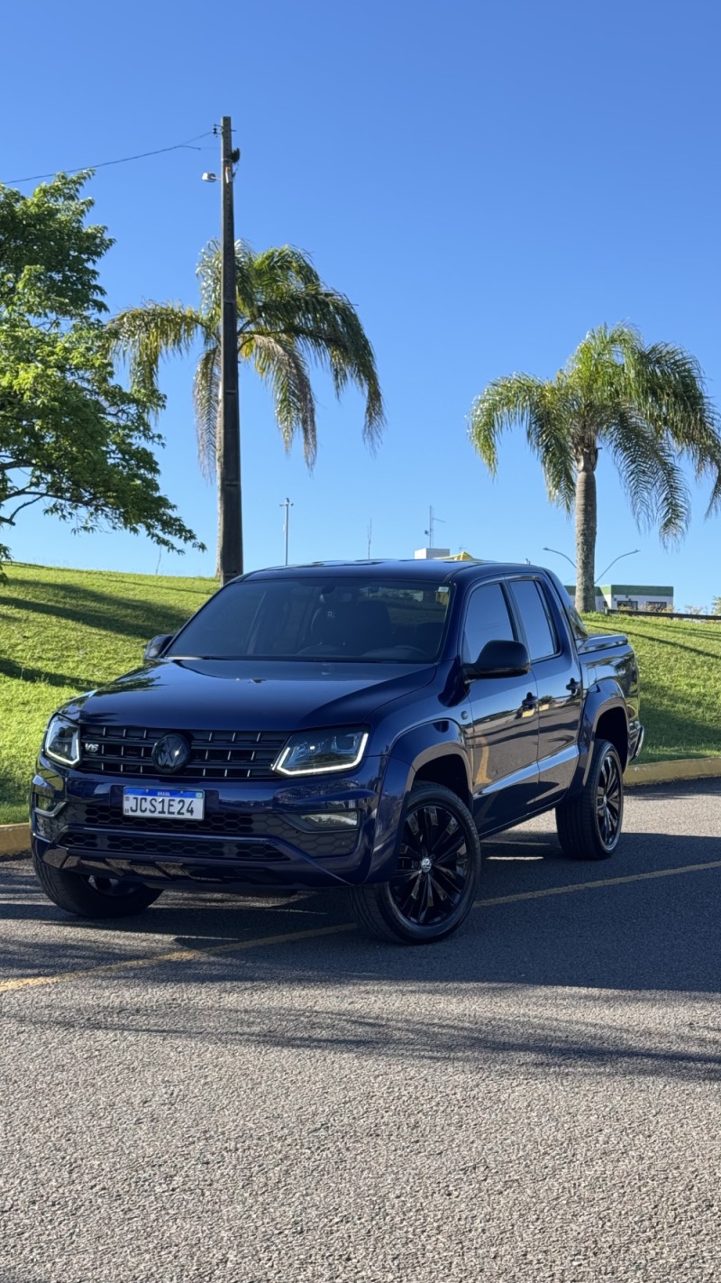 AMAROK 3.0 V6 EXTREME CD DIESEL 4X4 AT 4P AUTOMÁTICO - 2023 - FARROUPILHA