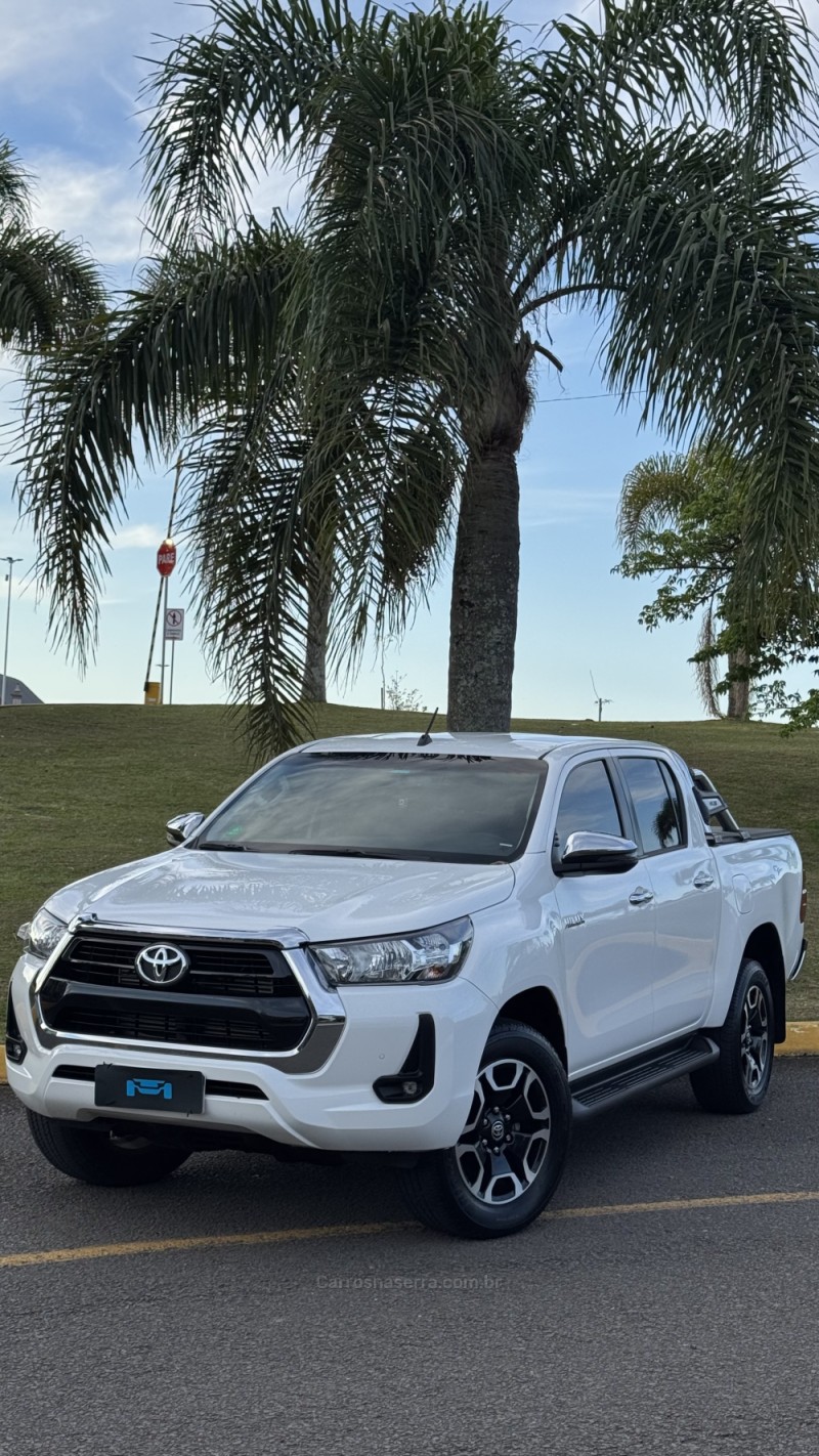 hilux 2.8 srv 4x4 cd 16v diesel 4p automatico 2024 farroupilha