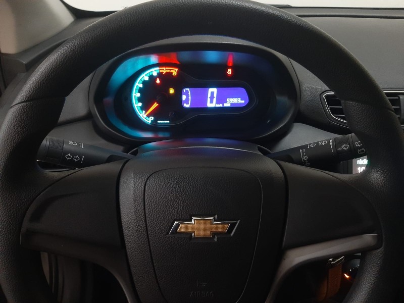 ONIX 1.4 MPFI LT 8V FLEX 4P MANUAL - 2015 - CAXIAS DO SUL