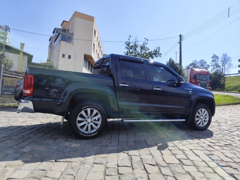 AMAROK 2.0 HIGHLINE 4X4 CD 16V TURBO INTERCOOLER DIESEL 4P AUTOMÁTICO - 2012 - FARROUPILHA