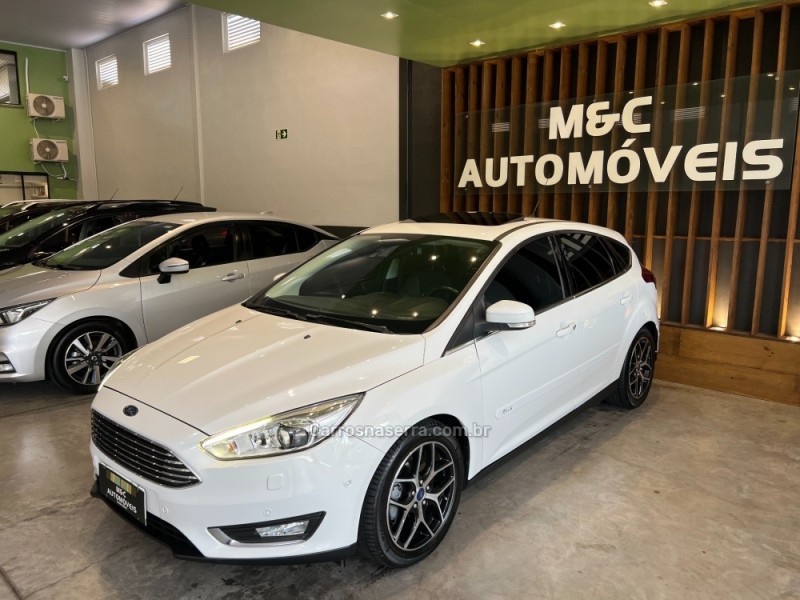 focus 2.0 titanium plus 16v flex 4p automatico 2017 caxias do sul