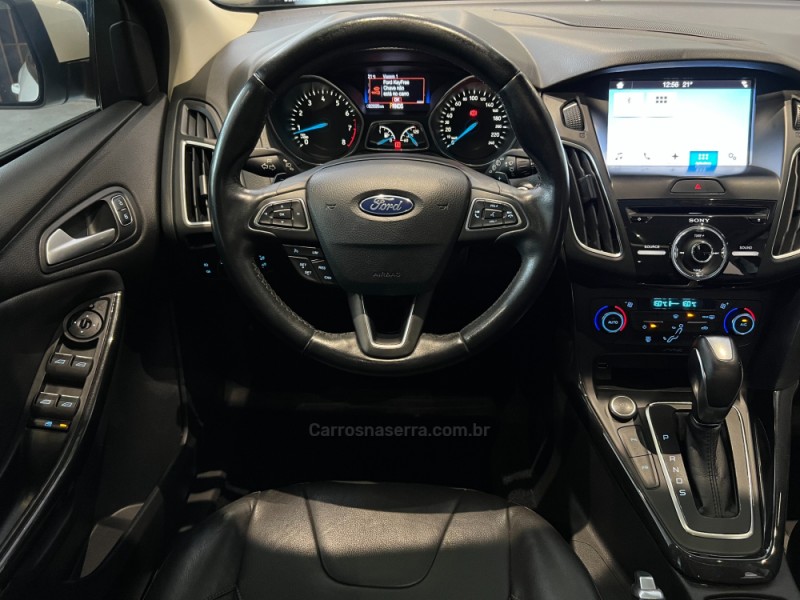 FOCUS 2.0 TITANIUM PLUS 16V FLEX 4P AUTOMÁTICO - 2017 - CAXIAS DO SUL