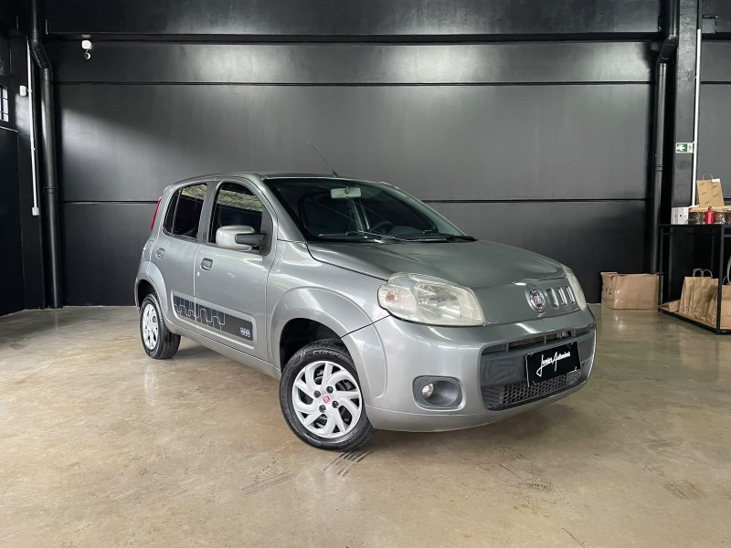 UNO 1.0 VIVACE 8V FLEX 4P MANUAL - 2012 - CAXIAS DO SUL