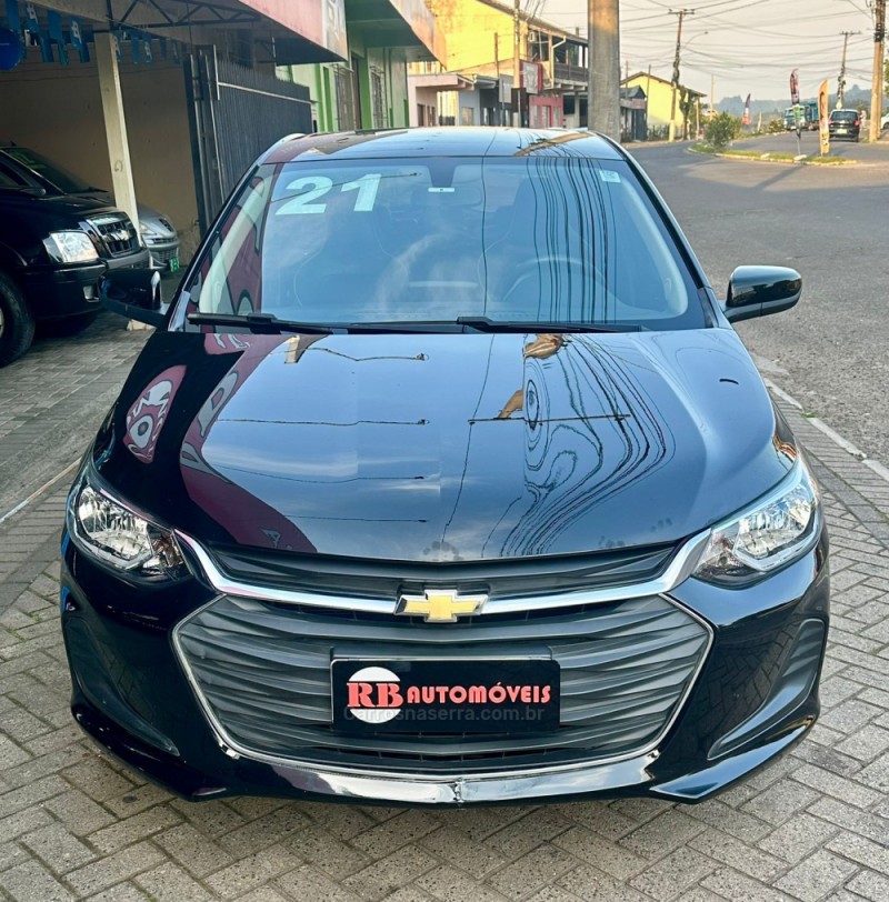 ONIX 1.0 LT 12V TURBO FLEX 4P MANUAL - 2021 - PAROBé
