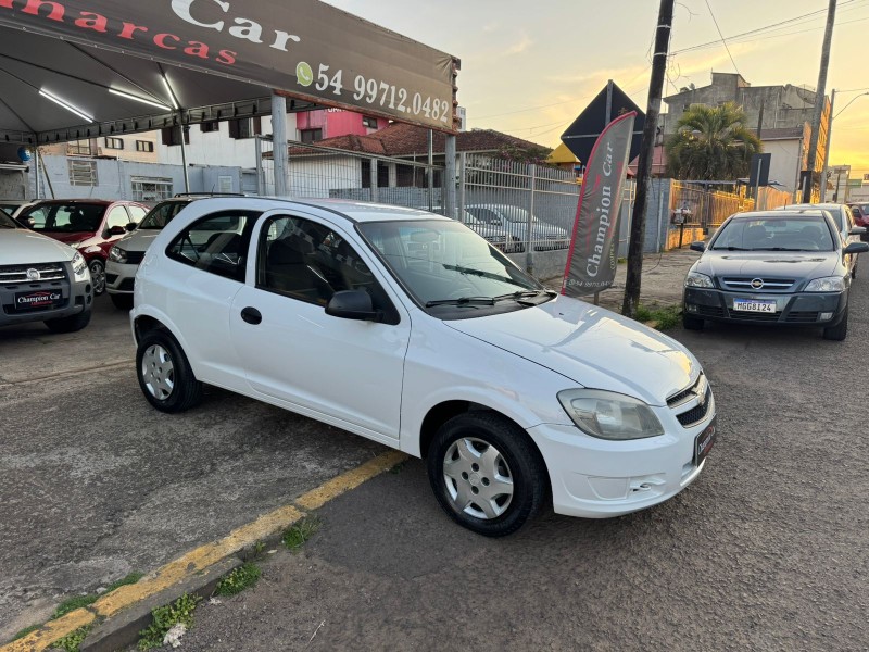 CELTA 1.0 MPFI LS 8V FLEX 2P MANUAL - 2012 - VACARIA