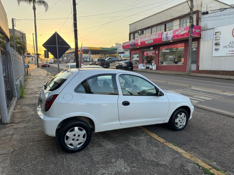 CELTA 1.0 MPFI LS 8V FLEX 2P MANUAL - 2012 - VACARIA