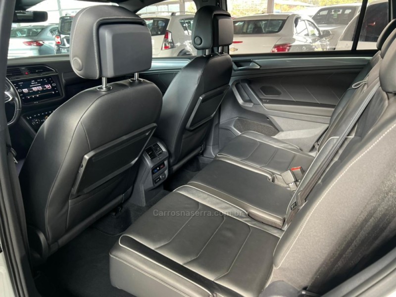 TIGUAN 2.0 TSI R-LINE 350 16V GASOLINA 4P AUTOMÁTICO - 2018 - CAXIAS DO SUL