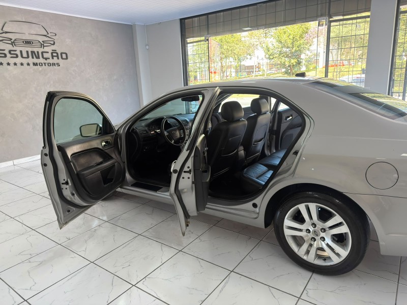 FUSION 2.3 SEL 16V GASOLINA 4P AUTOMÁTICO - 2008 - CAXIAS DO SUL