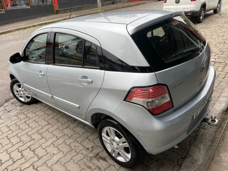 AGILE 1.4 MPFI LTZ 8V FLEX 4P MANUAL - 2011 - CAXIAS DO SUL