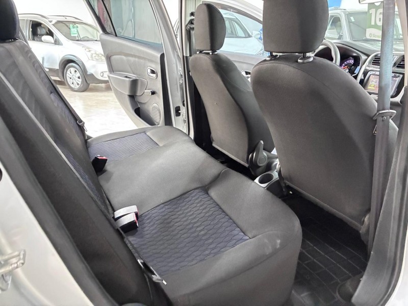 SANDERO 1.0 EXPRESSION 16V FLEX 4P MANUAL - 2016 - CAXIAS DO SUL
