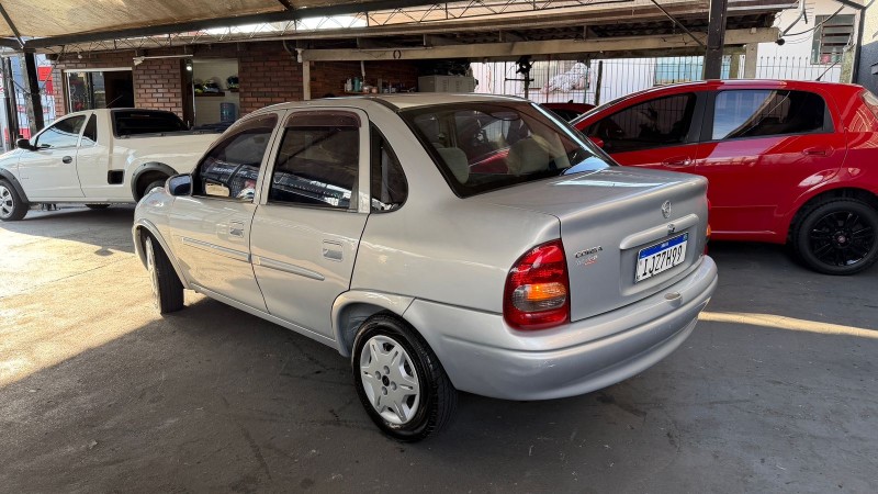 CORSA 1.0 MPFI MILENIUM SEDAN 8V GASOLINA 4P MANUAL - 2001 - CAXIAS DO SUL