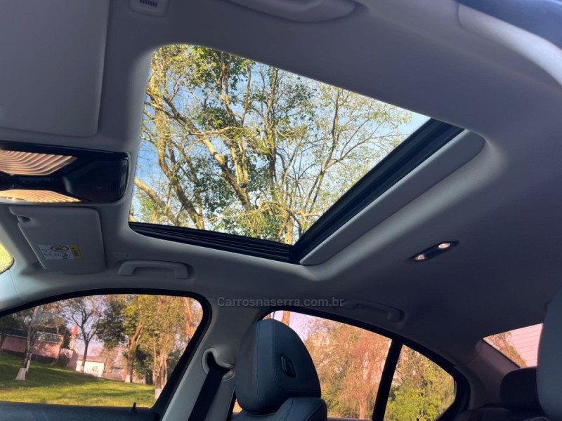 330I 2.0 SPORT 16V TURBO GASOLINA 4P AUTOMÁTICO - 2020 - FELIZ