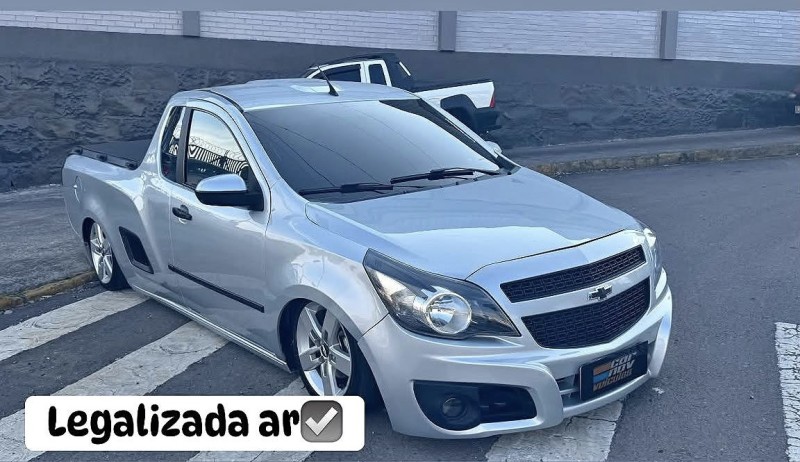 montana 1.4 mpfi ls cs 8v flex 2p manual 2013 caxias do sul