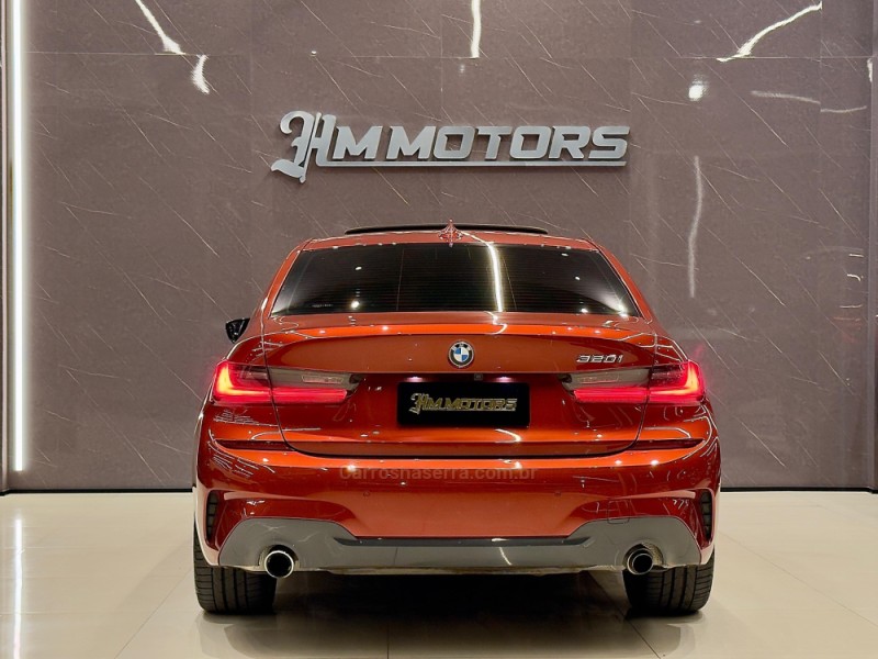 320I 2.0 M SPORT 16V TURBO ACTIVEFLEX 4P AUTOMÁTICO - 2022 - CAXIAS DO SUL