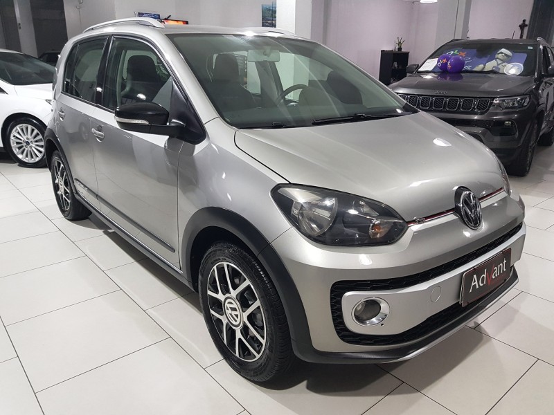 CROSS UP 1.0 TSI 12V FLEX 4P MANUAL - 2017 - CAXIAS DO SUL
