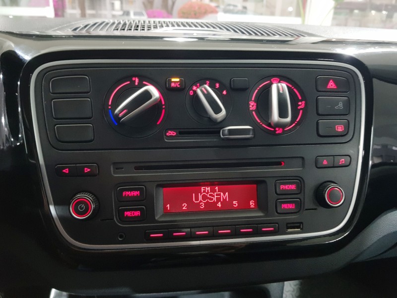 CROSS UP 1.0 TSI 12V FLEX 4P MANUAL - 2017 - CAXIAS DO SUL