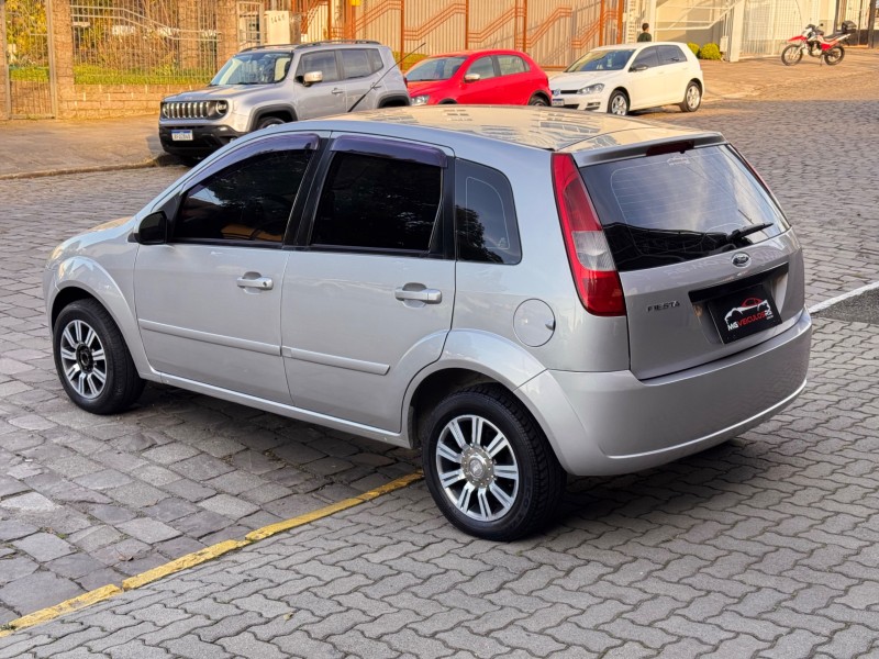 FIESTA 1.0 MPI PERSONNALITÉ 8V GASOLINA 4P MANUAL - 2004 - CAXIAS DO SUL