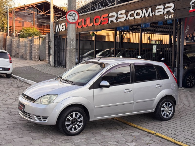 FIESTA 1.0 MPI PERSONNALITÉ 8V GASOLINA 4P MANUAL