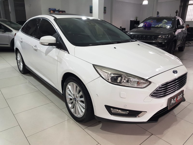FOCUS 2.0 TITANIUM PLUS FASTBACK 16V FLEX 4P AUTOMÁTICO - 2019 - CAXIAS DO SUL
