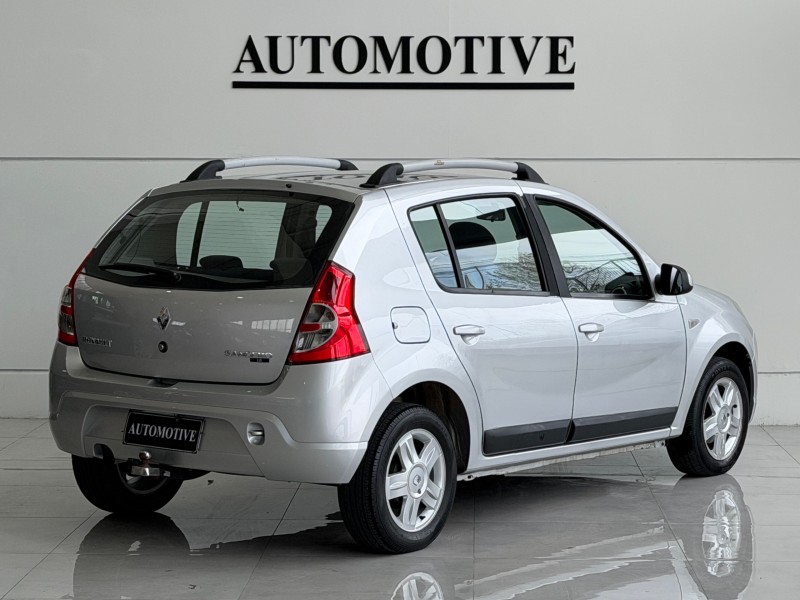 SANDERO 1.6 PRIVILÉGE 8V FLEX 4P MANUAL - 2011 - CAXIAS DO SUL