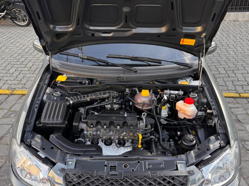 CLASSIC 1.0 MPFI LS 8V FLEX 4P MANUAL - 2013 - CAXIAS DO SUL