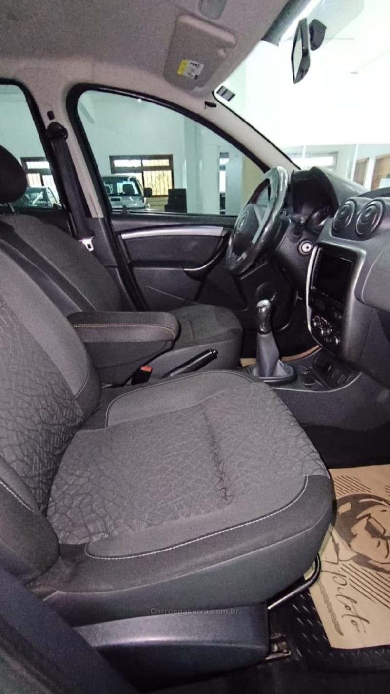 DUSTER 1.6 4X2 16V FLEX 4P MANUAL - 2012 - NOVA PETRóPOLIS