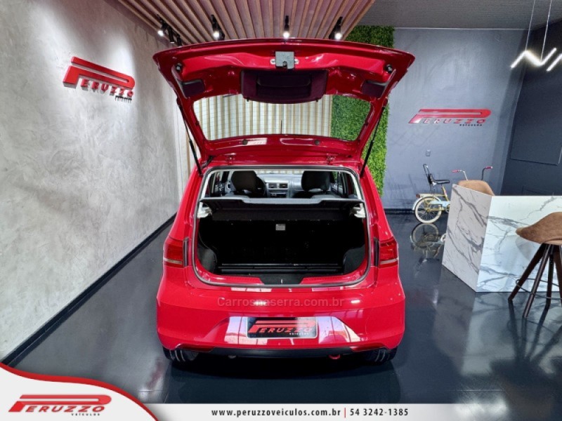 FOX 1.6 MSI TRENDLINE 8V FLEX 4P MANUAL - 2016 - NOVA PRATA