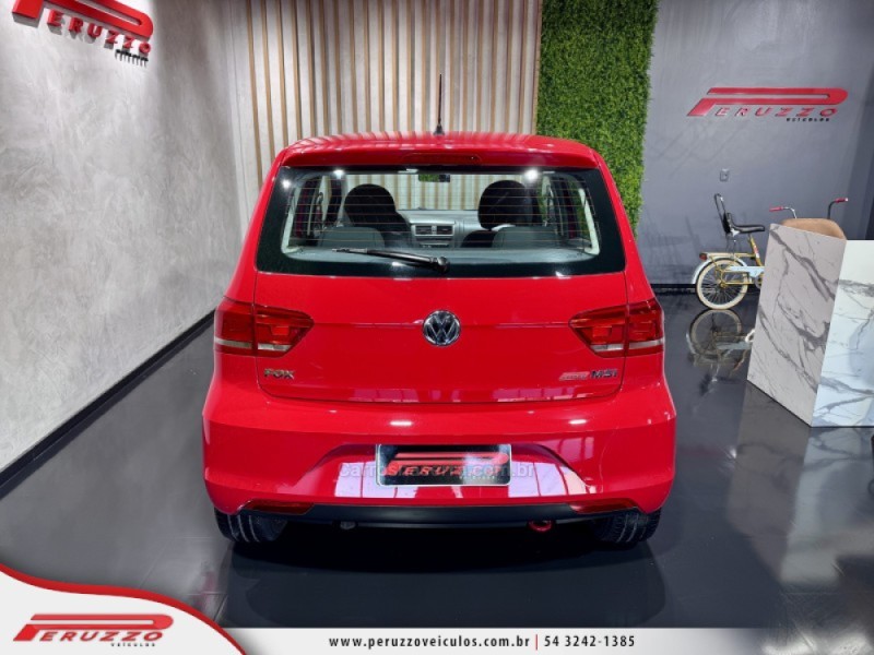 FOX 1.6 MSI TRENDLINE 8V FLEX 4P MANUAL - 2016 - NOVA PRATA