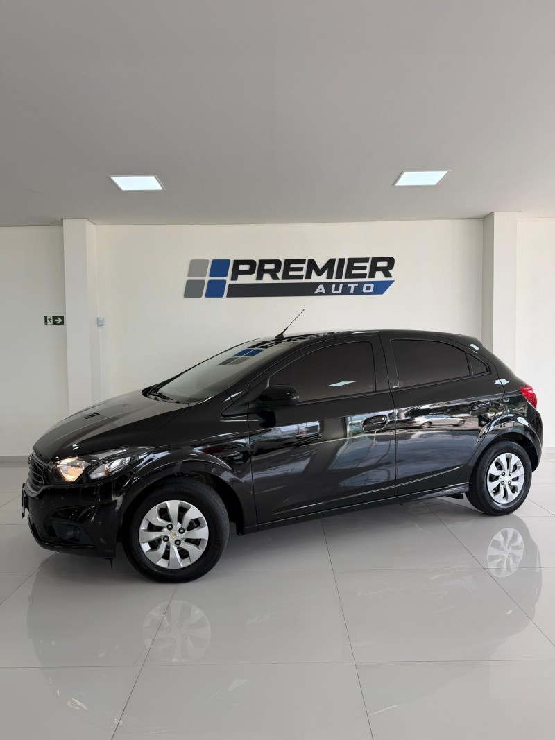 ONIX 1.0 LT 12V FLEX 4P MANUAL - 2017 - CAXIAS DO SUL