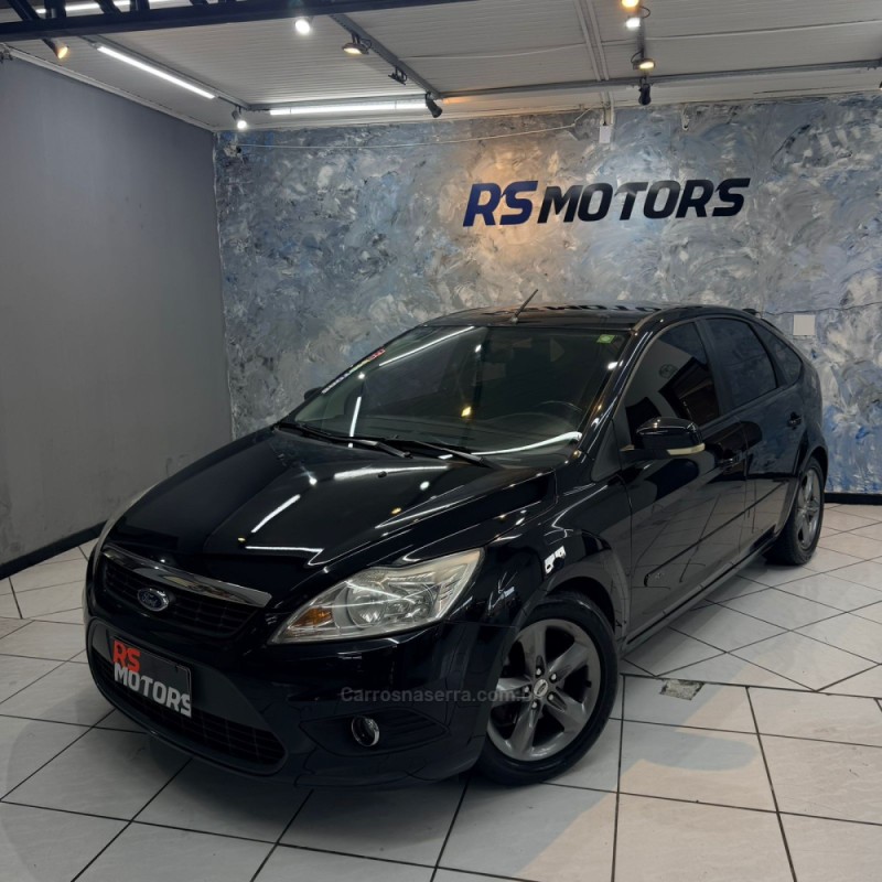 FOCUS 1.6 GLX 8V FLEX 4P MANUAL - 2011 - CAXIAS DO SUL